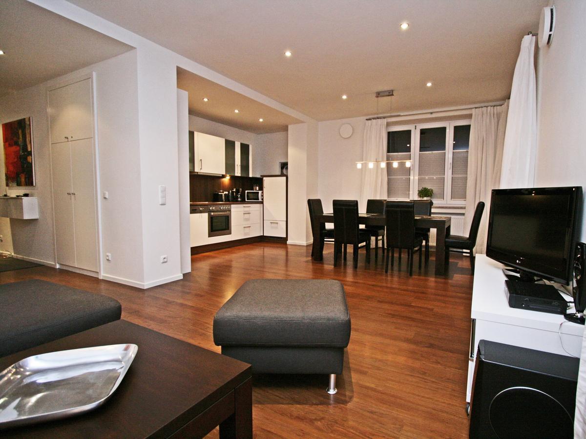 Ferienwohnung Am Kurpark -Wohnung 2,90Qm- Гармиш-Партенкирхен Екстериор снимка