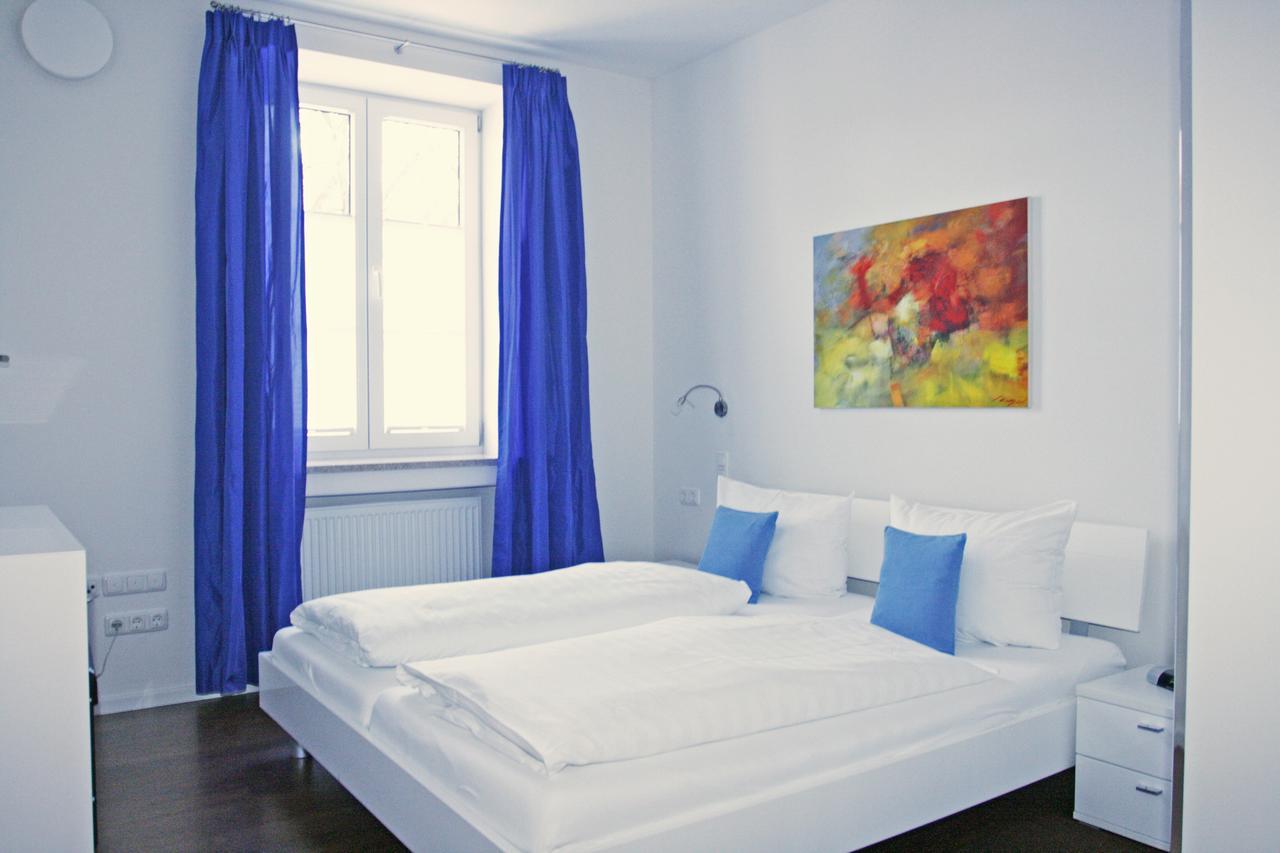 Ferienwohnung Am Kurpark -Wohnung 2,90Qm- Гармиш-Партенкирхен Екстериор снимка