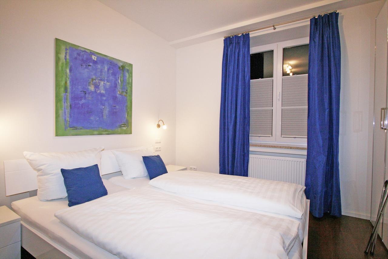 Ferienwohnung Am Kurpark -Wohnung 2,90Qm- Гармиш-Партенкирхен Екстериор снимка